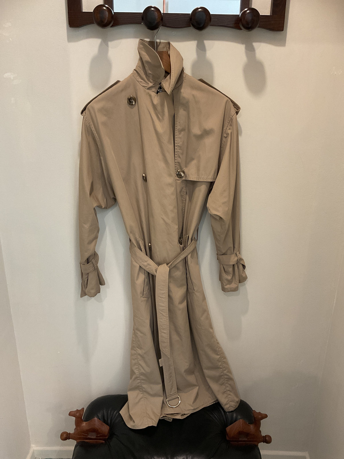 Ramosport par Anne-Marie Beretta | Classic Beige Trench Coat