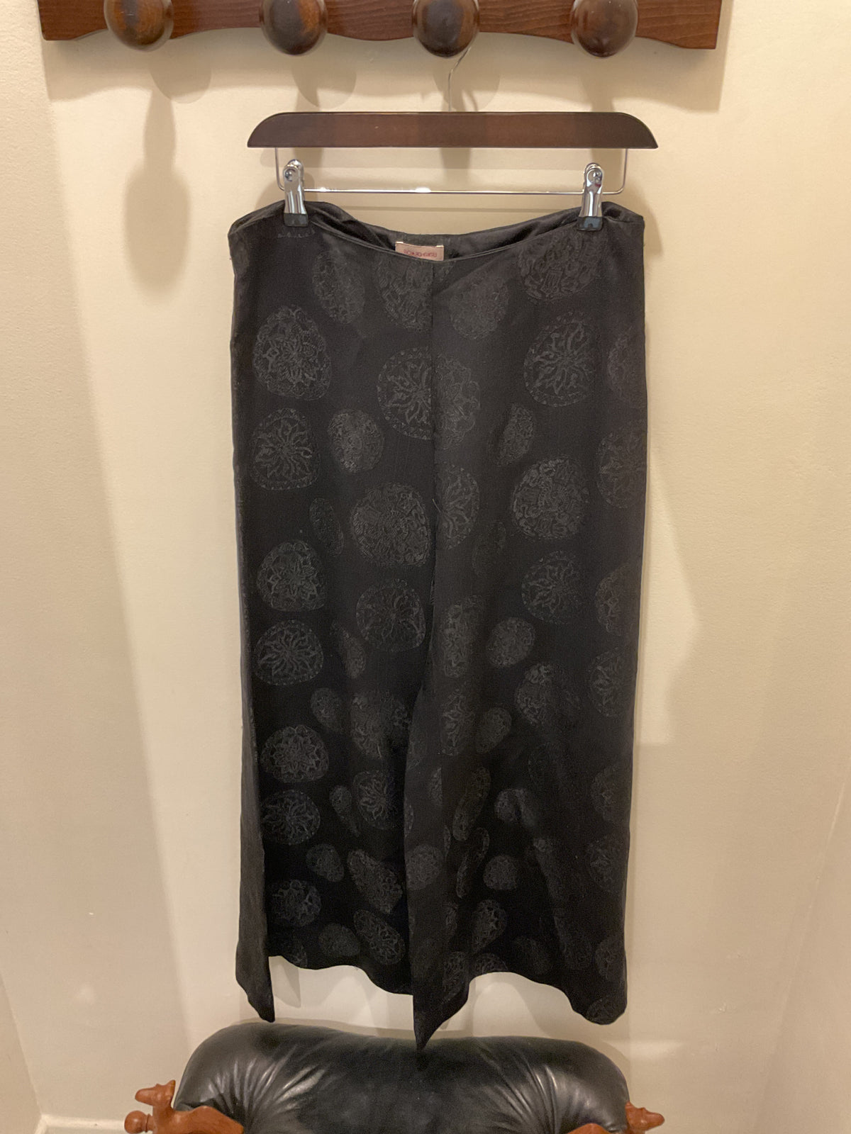 Romeo Gigli | Black Embroided Pants
