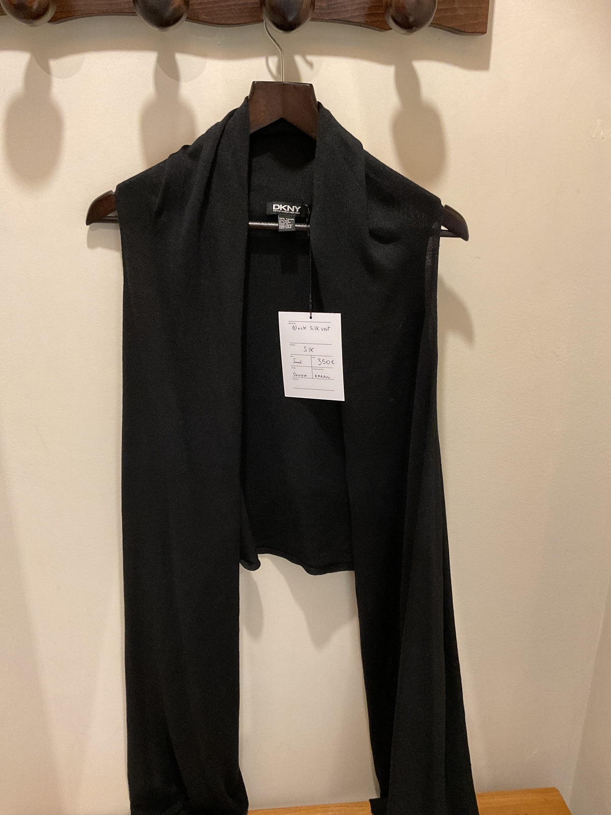Donna Karan | Black Silk vest T.36