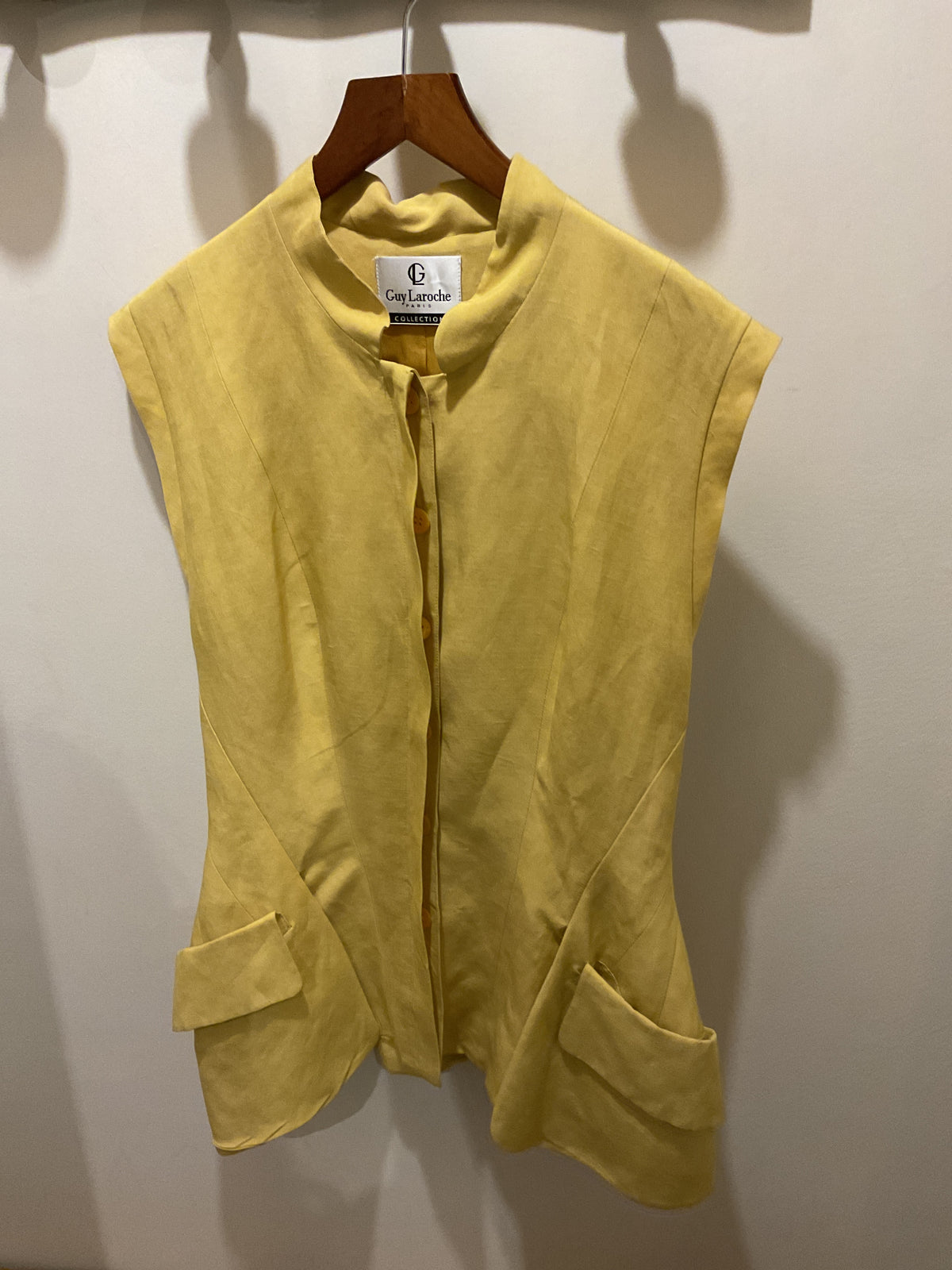 Guy Laroche | Yellow fitted vest
