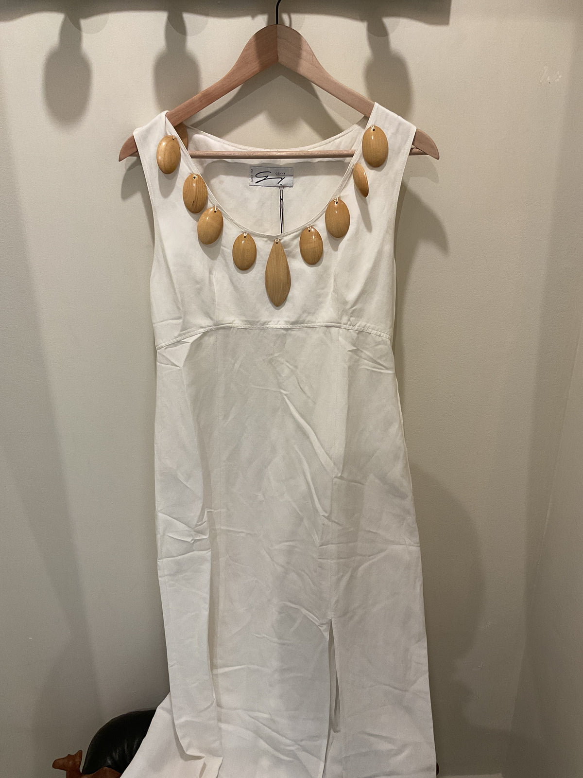 Genny | long White dress with Wood collar