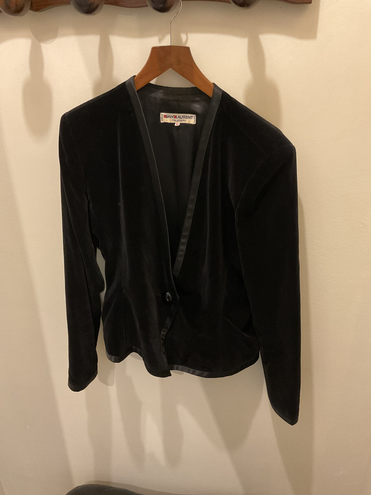 Yves saint Laurent | Black Maestro velvet blazer one button