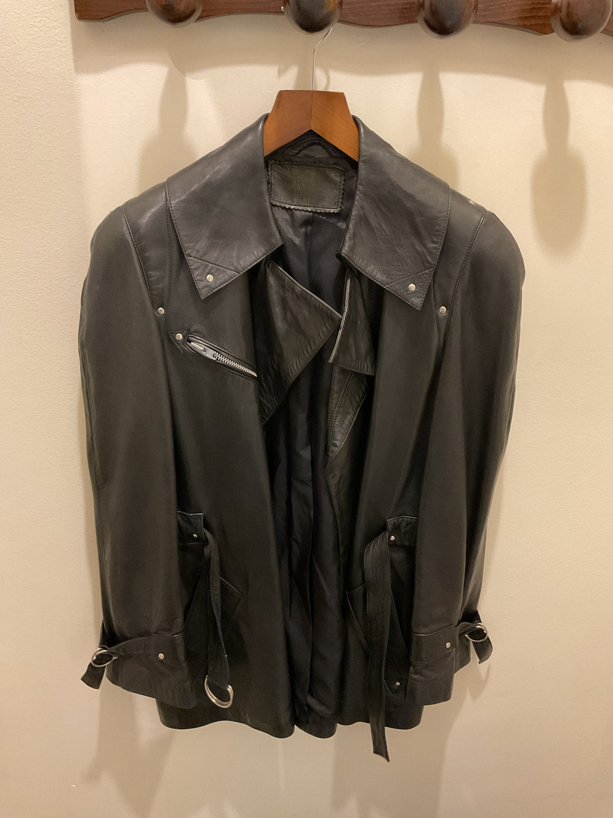 idéal cuir par claude Montana | Black Leather jacket
