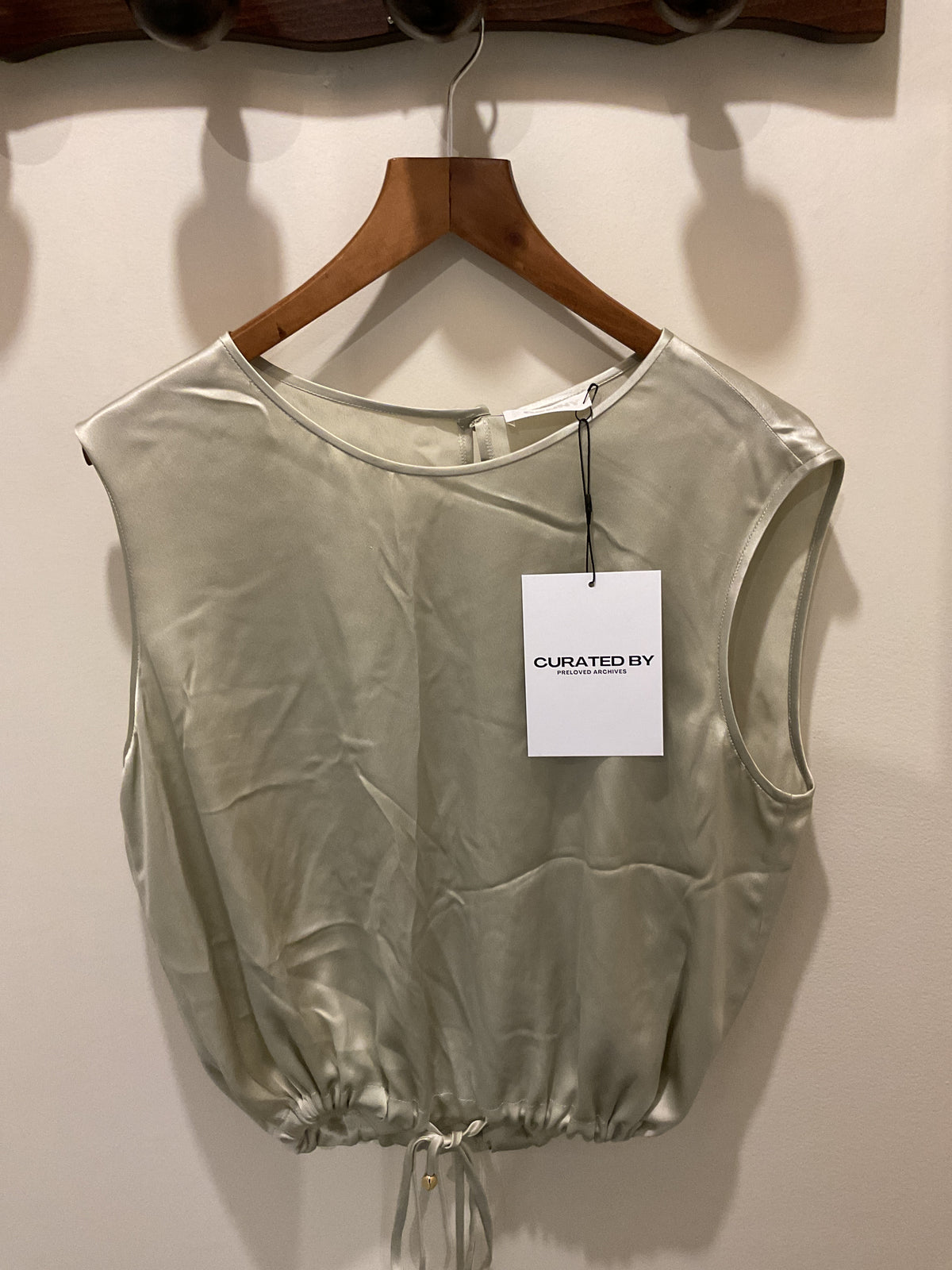 Genny | sauge Green crop top