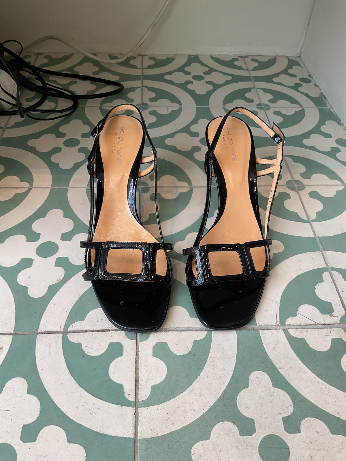 Sergio Rossi | black vernished pumps