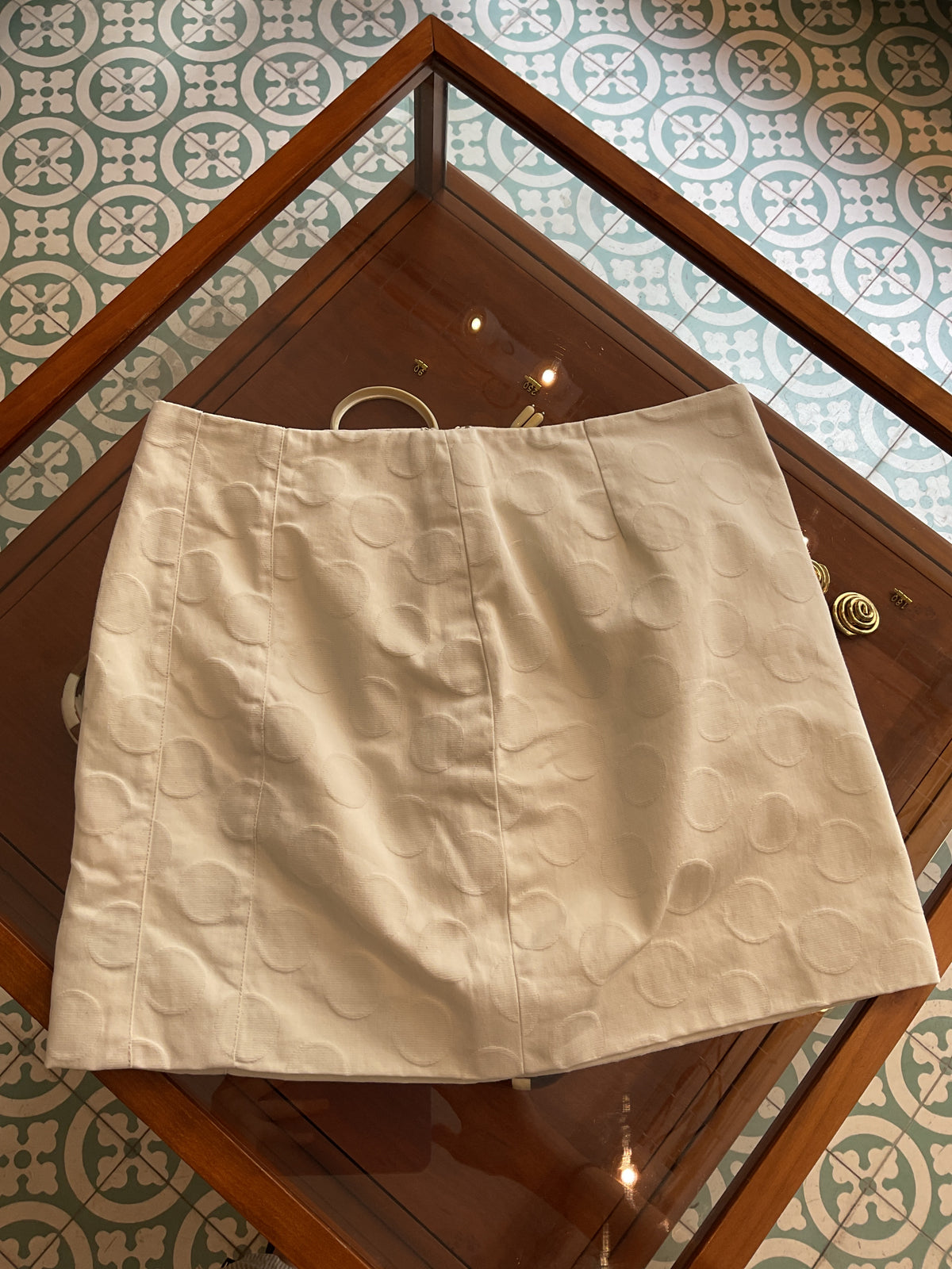 Unknown| white mini polka skirt